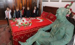 Öğrenciler Atatürk Odası'nı ziyaret etti
