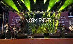 Norm Ender Kırklareli'de konser verdi