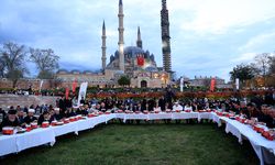 5 bin kişi orucunu Selimiye'de açtı