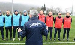 TFF antrenörlerin eğitimi ile ilgili talimatnameyi duyurdu