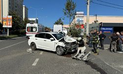 Çorlu'da trafik kazası: 3 yaralı