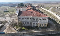 Mahmudiye Kışlası kültür merkezi olacak