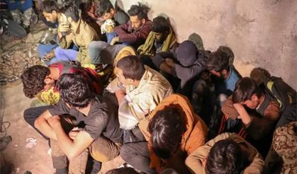 Yakalanan 33 düzensiz göçmen Pehlivanköy Geri Gönderme Merkezi'ne teslim edildi