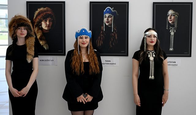 "Türk Dünyası Kadın Başlıkları" fotoğraf sergisi açıldı