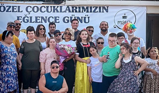 Ses-Sizsiniz İstanbul'da etkinliğe katıldı