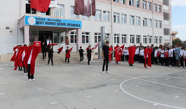 Gazilerden öğrencilere kahramanlık dersi