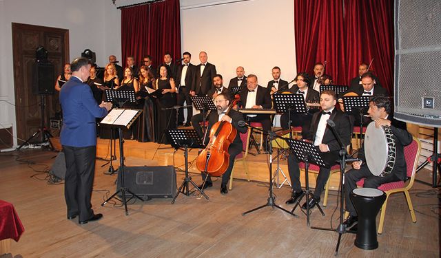 "Usta bestekarlar" konser verdi