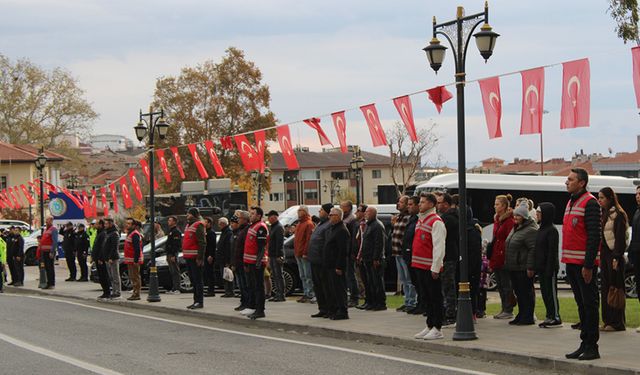 10 Kasım’da yürekler Atatürk için attı