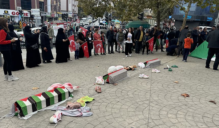 Gazze'ye yönelik saldırılar Tekirdağ'da protesto edildi