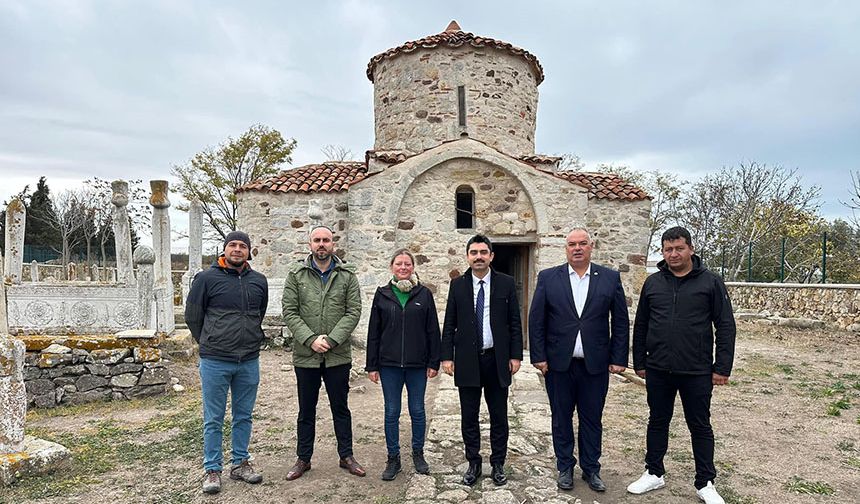 Has Yunus Bey Türbesi onarılıyor