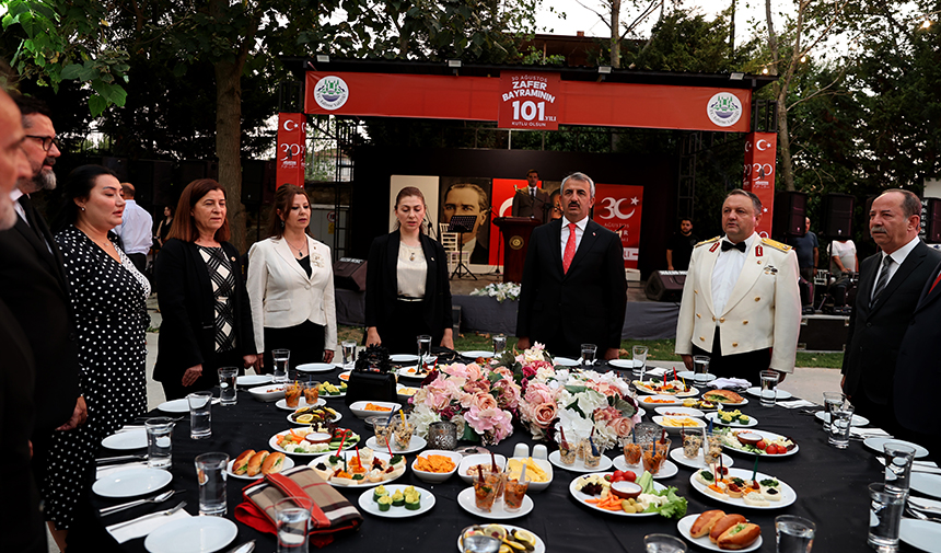 trakyagazetesi-Edirne ve Kırklareli'nde Zafer Bayramı kutlamaları1