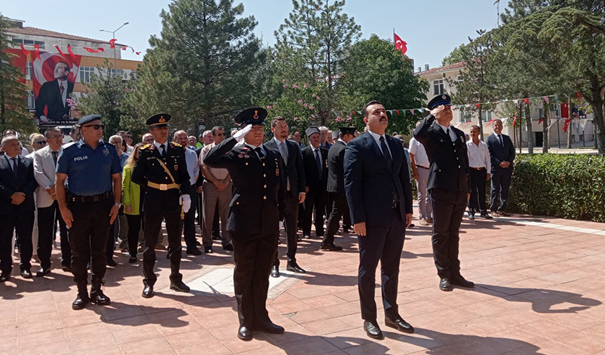 trakyagazetesi-Edirne'nin ilçelerinde tören düzenlendi2