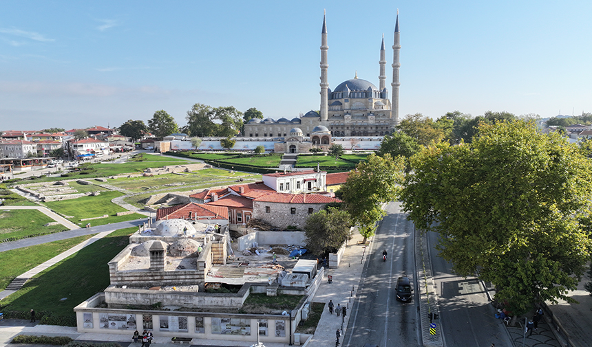 Trakyagazetesi Edirne'de Restorasyon Çalışmaları Sürüyor2