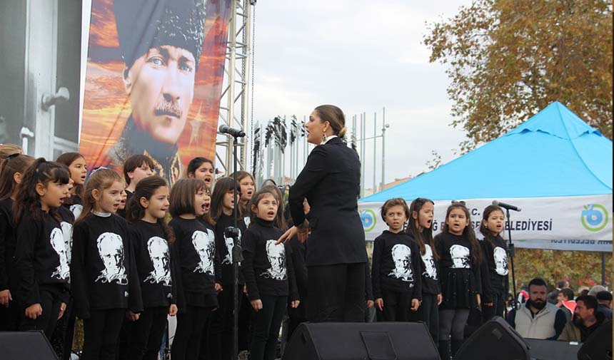 Trakyagazetesi Çocuk Korosu’ndan Duygu Yüklü Konser 